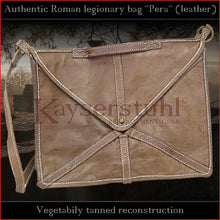 Load image into Gallery viewer, Authentic replica - Roman legionary bag "Pera" (leather)