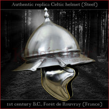 Load image into Gallery viewer, Authentic replica Celtic &quot;Rouvray&quot; helmet (steel)